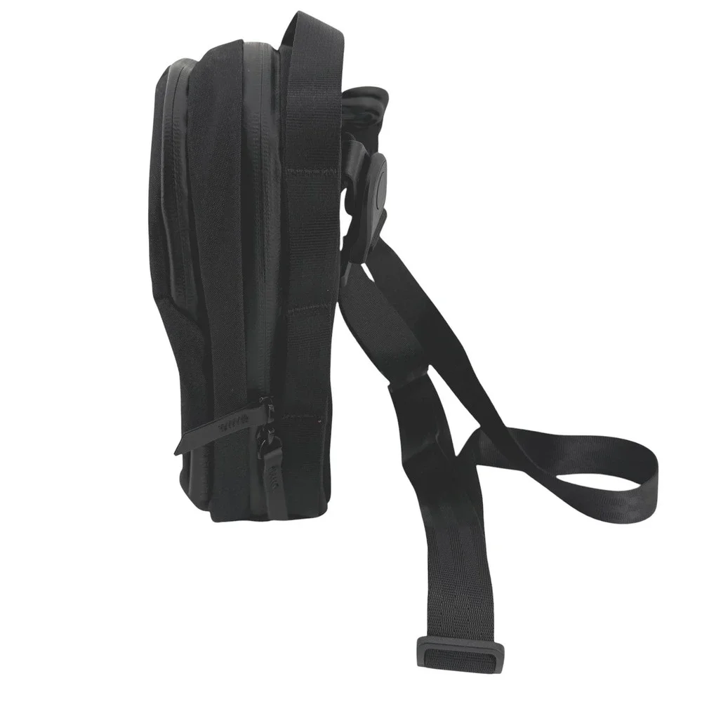 ALPAKA Metro Sling V2 Black Axoflux 300D Crossbody Bag Urban Techwear Travel